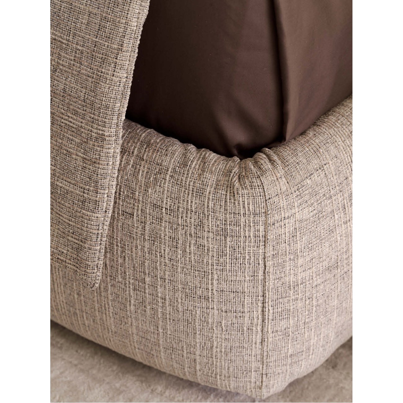 FLOU ANGLE LIT MATRIMONIAL