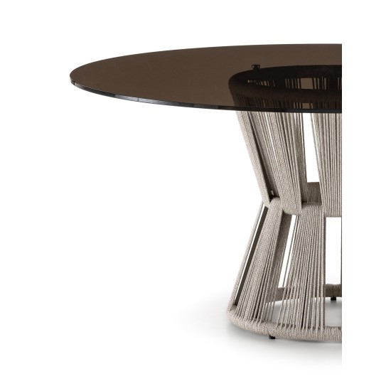 FLOU MACHARD TABLE