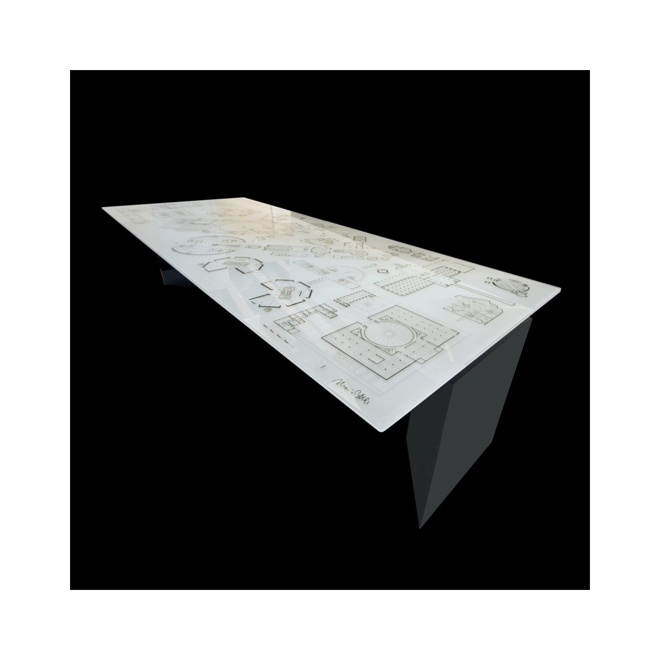 CLETO MUNARI BOTTA BUREAU