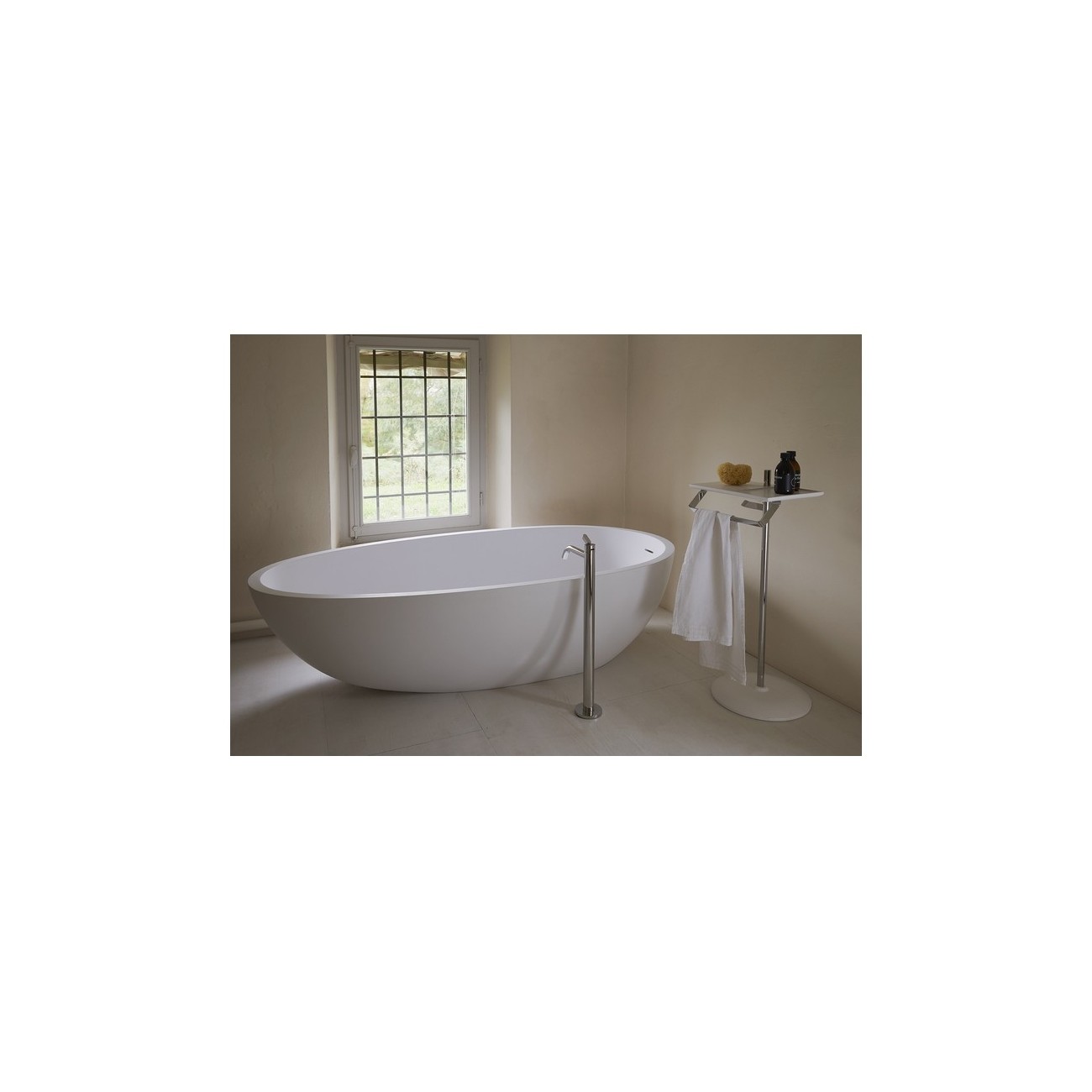 AGAPE SQUARE FLOOR‑MOUNTED BATH TAP