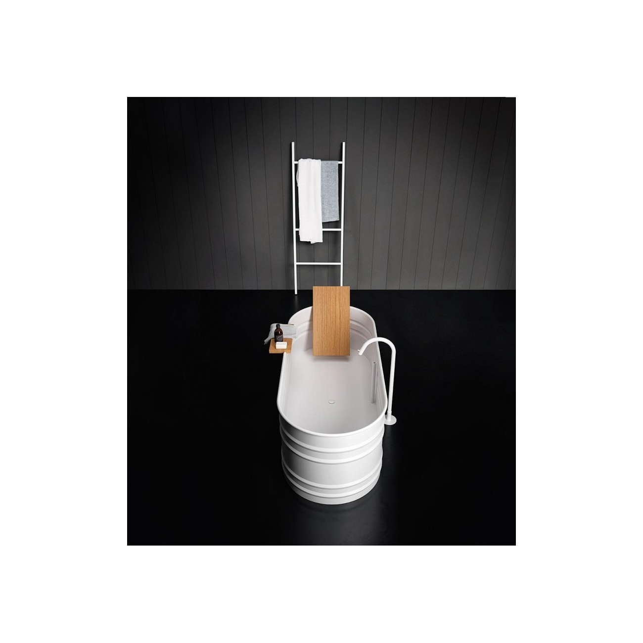 AGAPE FEZ 2 FLOOR‑STANDING SPOUT