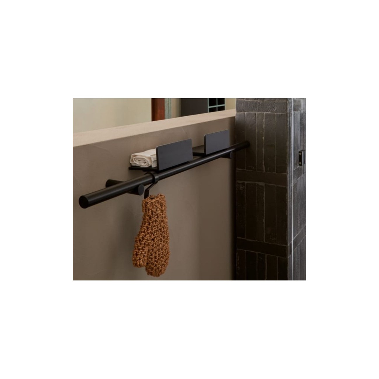 AGAPE DOT LINE TOWEL HOLDER