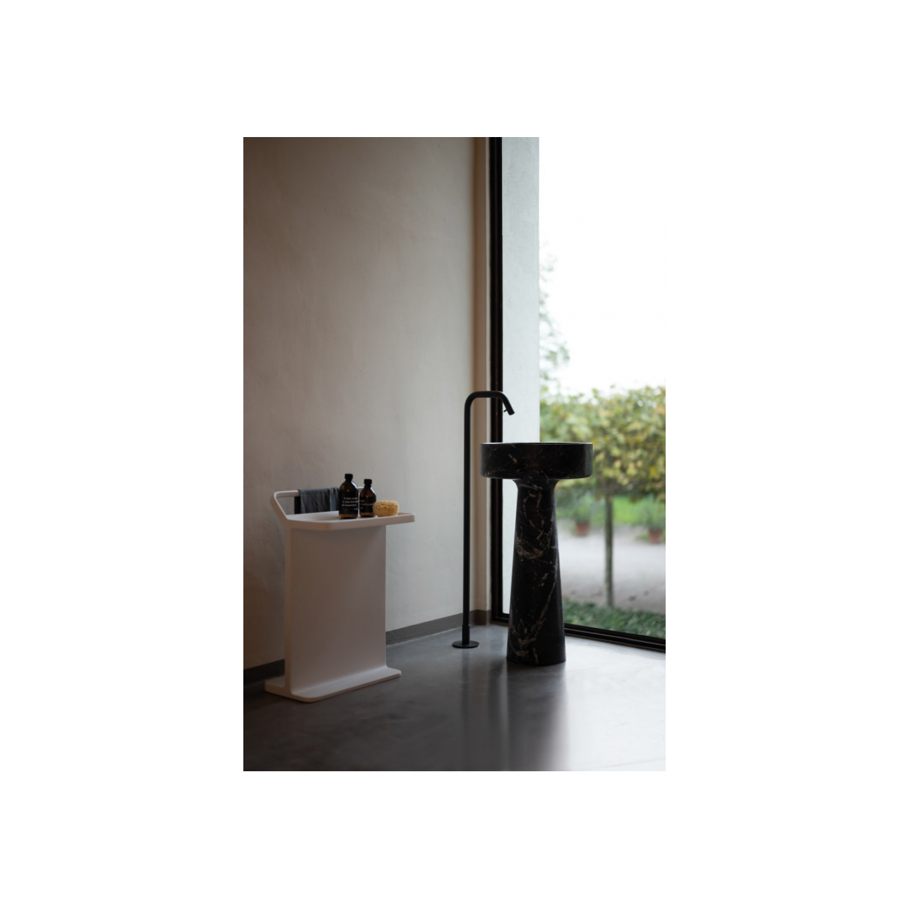 AGAPE MULTIFUNCTION TOWEL HOLDER / SHELF