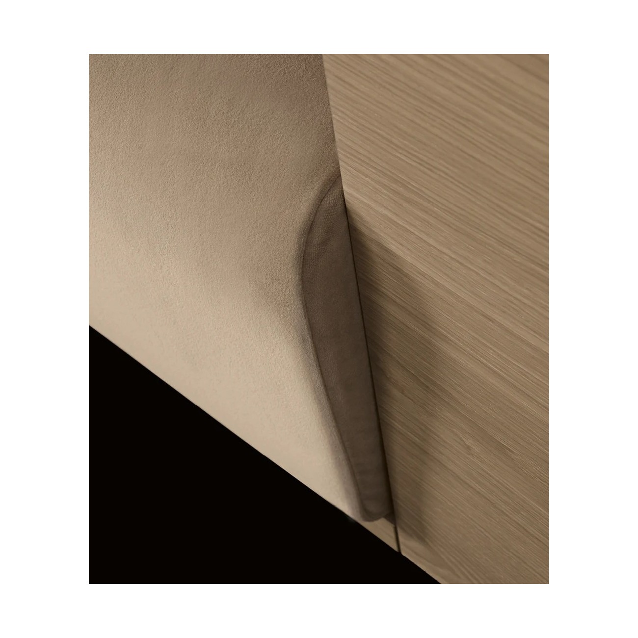 POLIFORM SUITE COMMODE