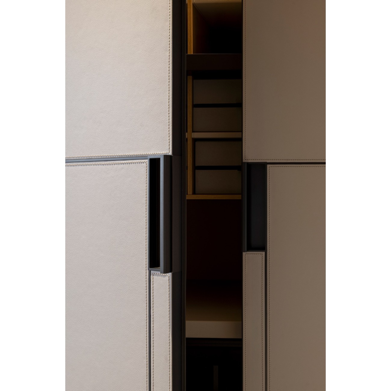 MOLTENI&C GLISS MASTER DC DOOR ARMADIO