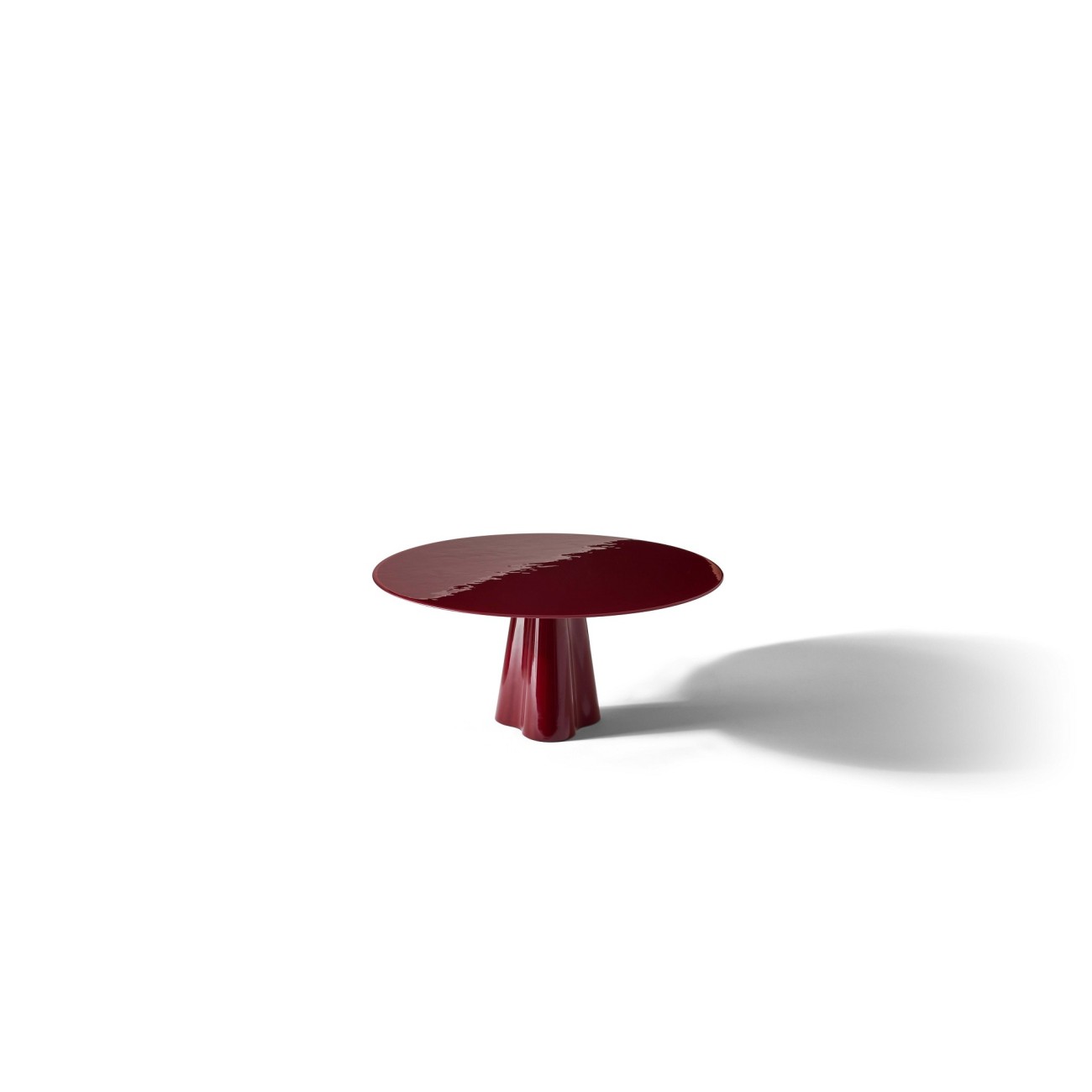 CASSINA TREFLO ROUND TABLE