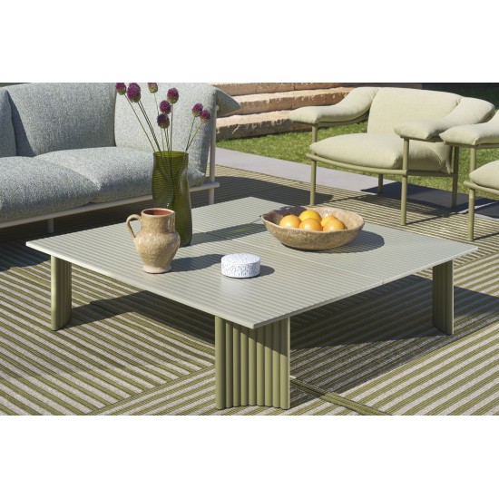CASSINA VIDALENTA TABLE BASSE OUTDOOR