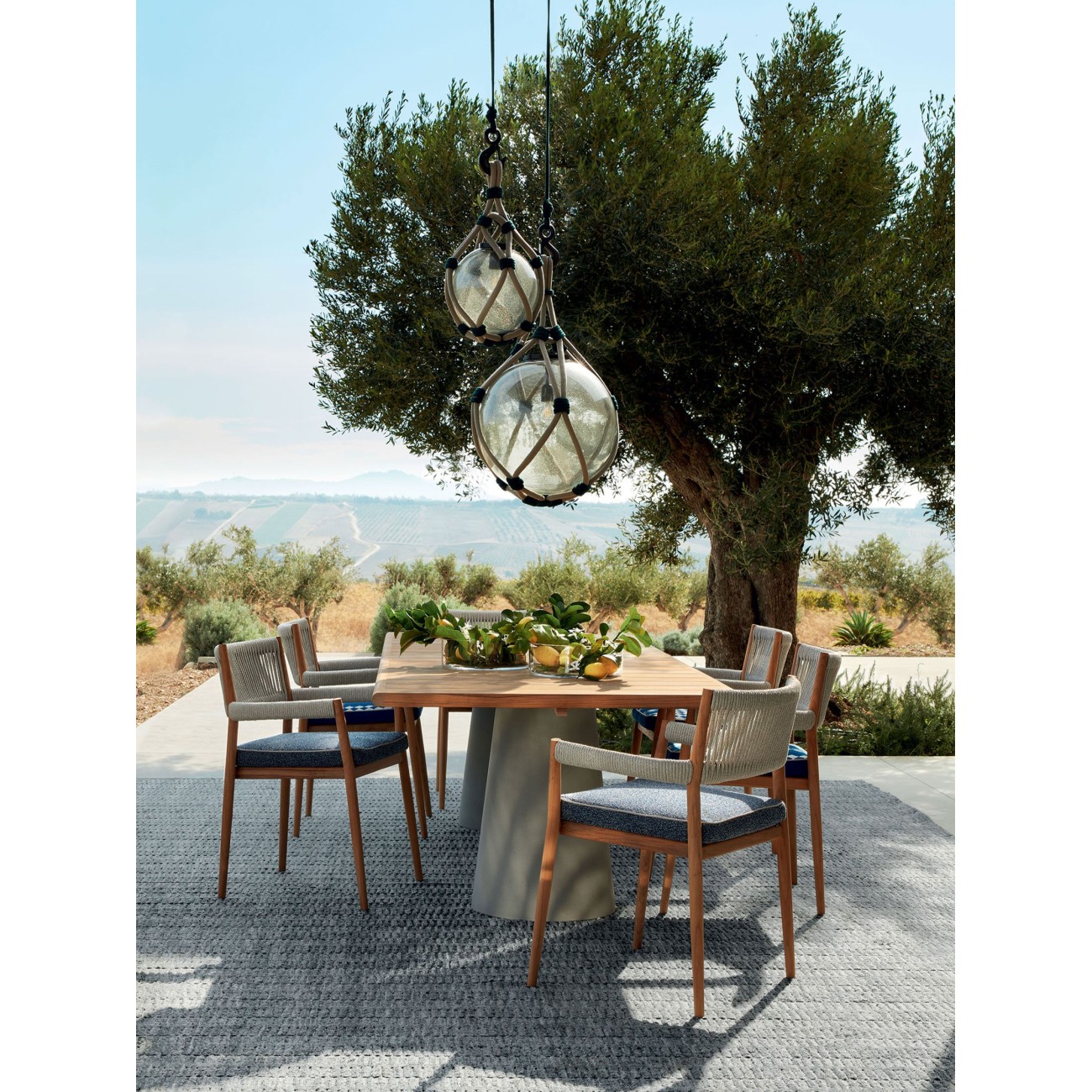 CASSINA DINE OUT RECTANGULAR TABLE