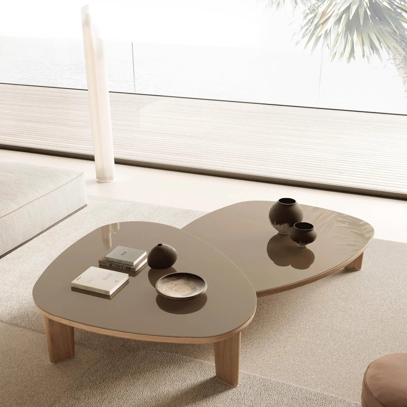 FLEXFORM ARNOLD PETITE TABLE