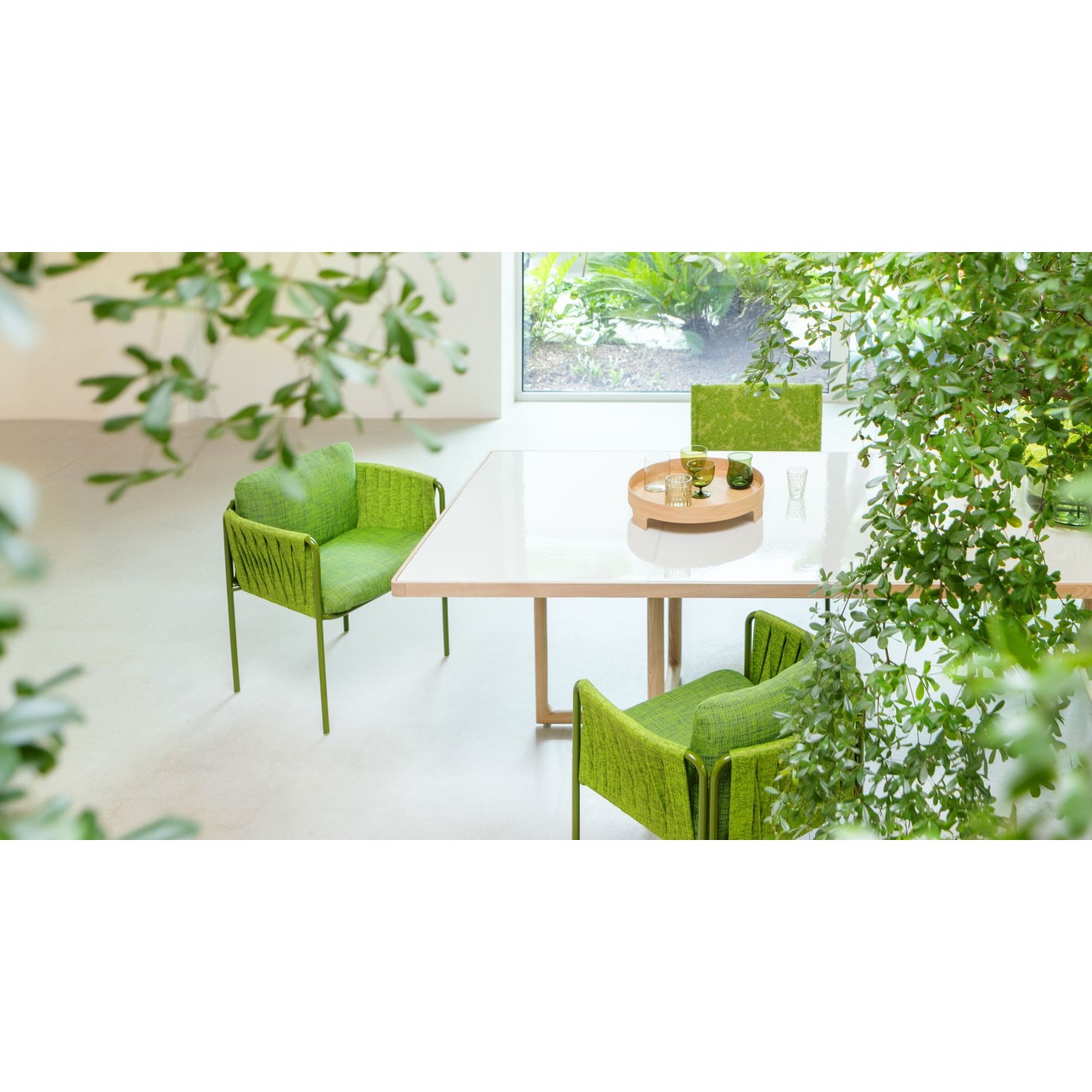 PAOLA LENTI - PORTOFINO TABLE OUTDOOR BOIS ET PIERRE