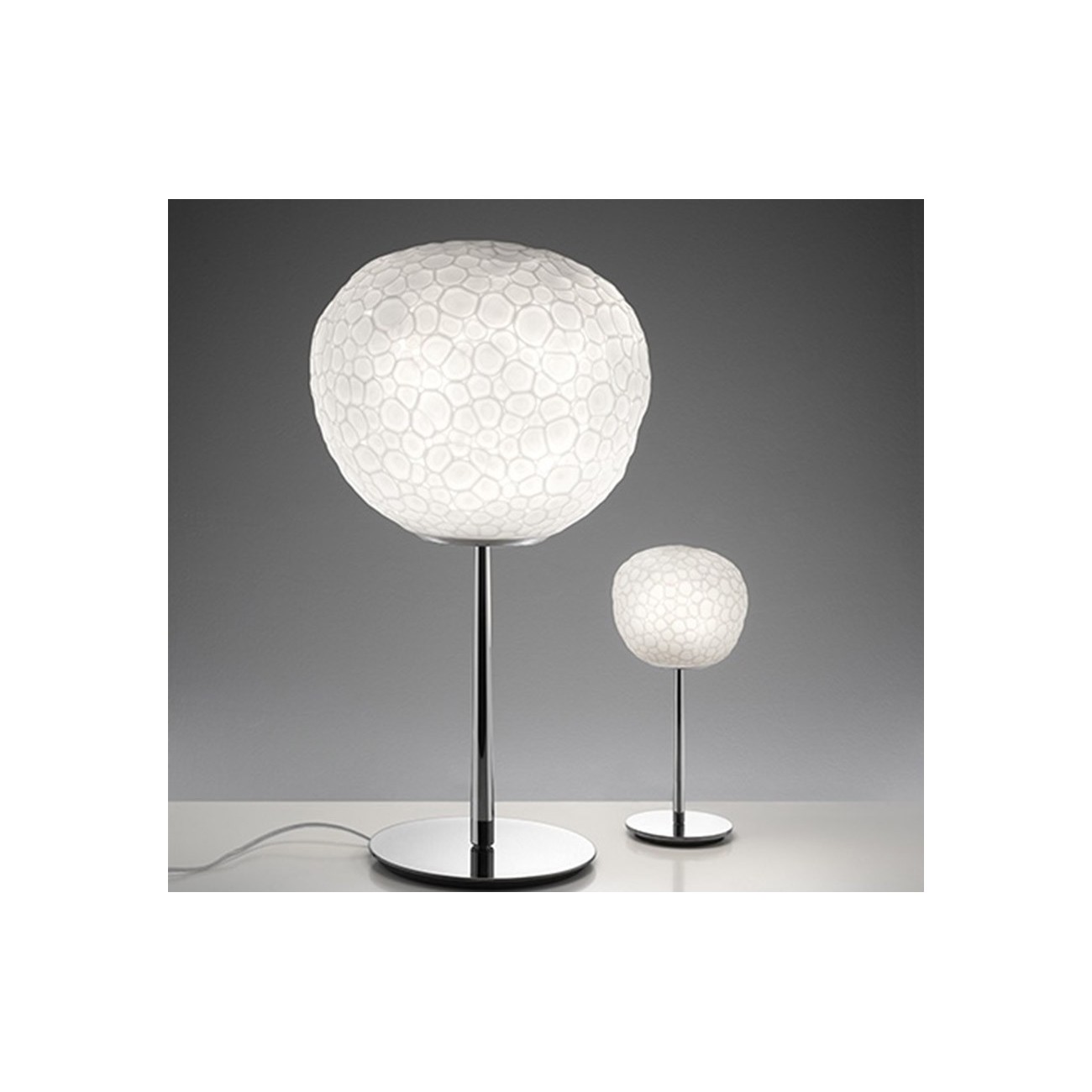 ARTEMIDE METEORITE 15 TABLE