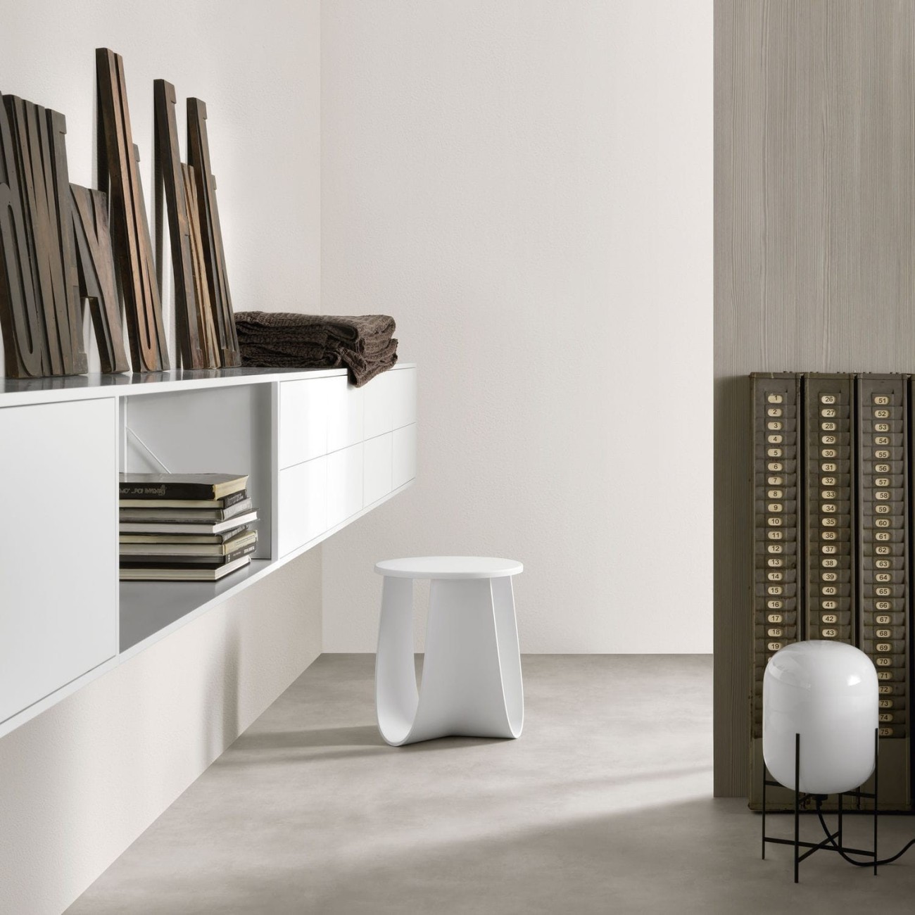 MDF SGABELLO SAG