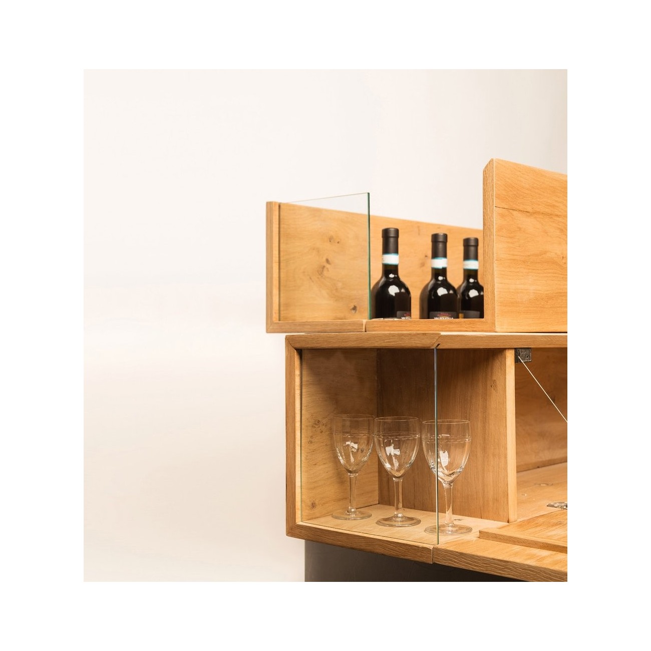 MEMPHIS GM-4 MOBILE BAR