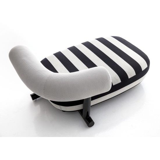 MOROSO PIPE CHAISE LOUNGE