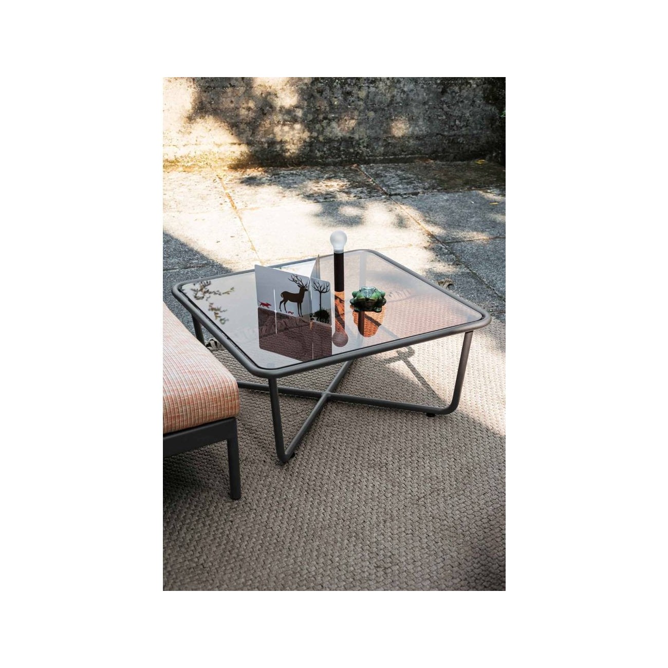 RODA SUNGLASS TAVOLINO