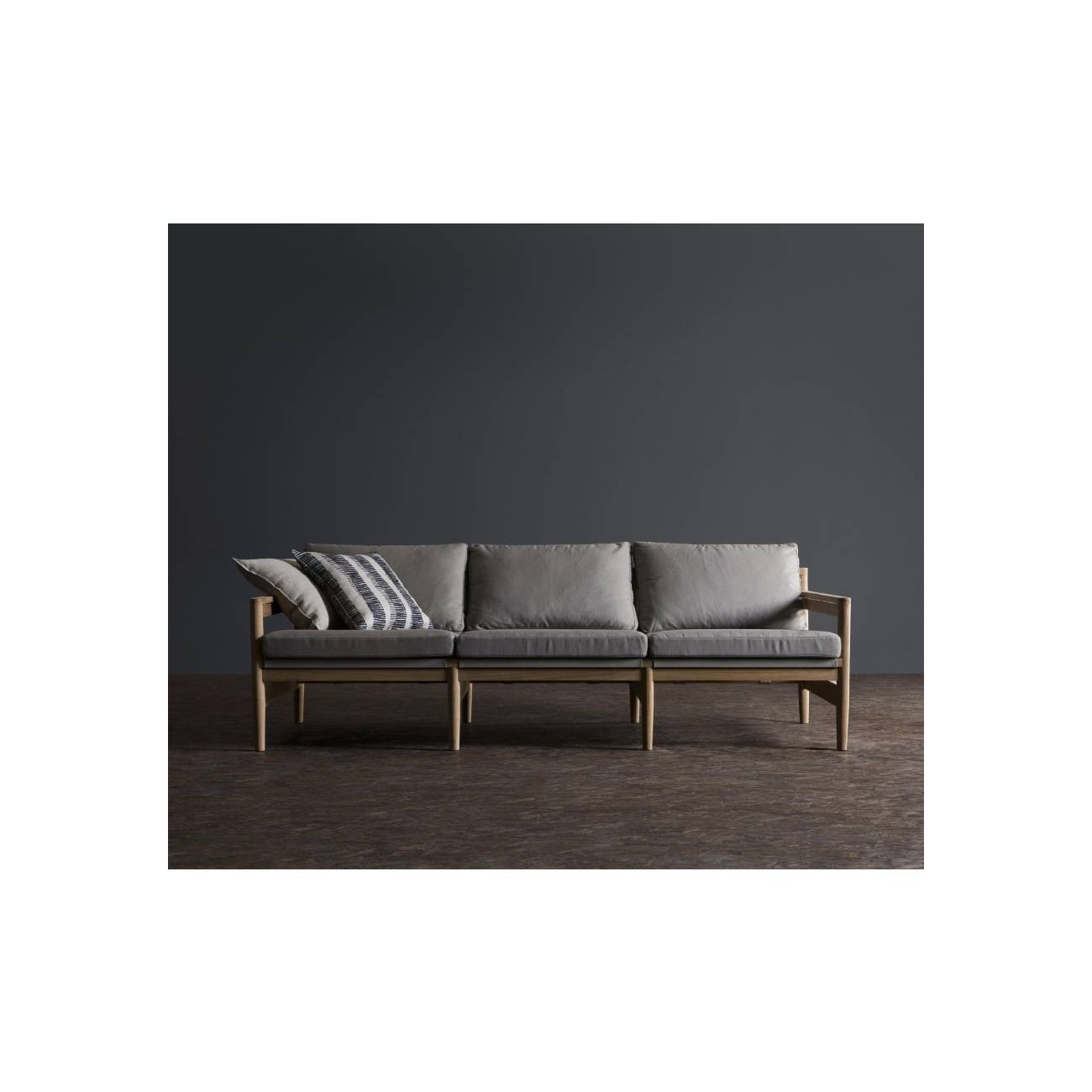 RODA SOFA 3 POSTI ROAD 143