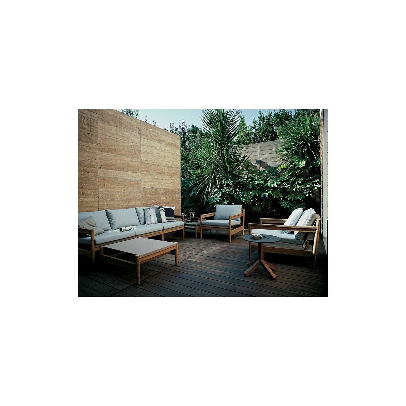 RODA SOFA 3 POSTI ROAD 143