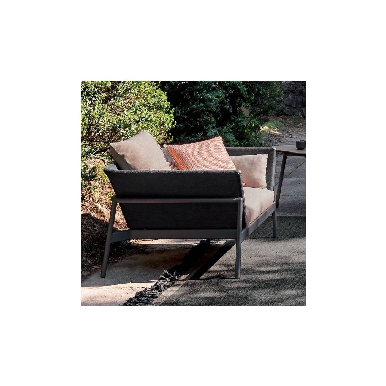 RODA DIVANO PIPER 001