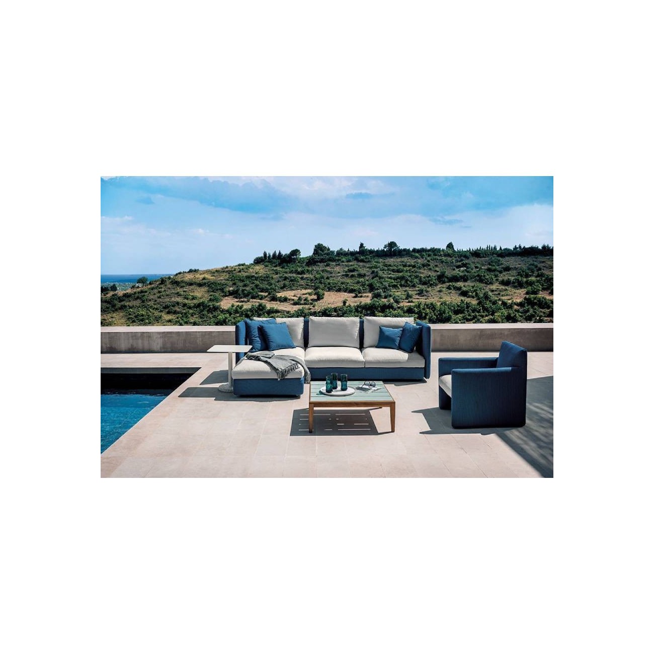 RODA DIVANO BIANCO DOUBLE 001