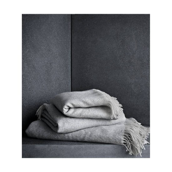 FRITZ HANSEN PLAID THROW