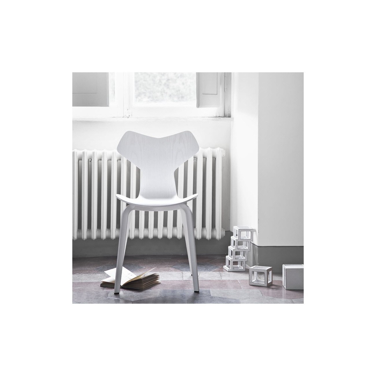 FRITZ HANSEN SEDIA IMPILABILE NOCE GRAND PRIX