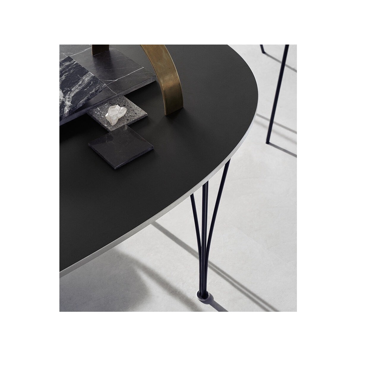 FRITZ HANSEN TAVOLO NERO SUPER ELLIPTICAL