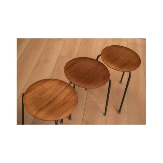 FRITZ HANSEN SGABELLO DOT WALNUT