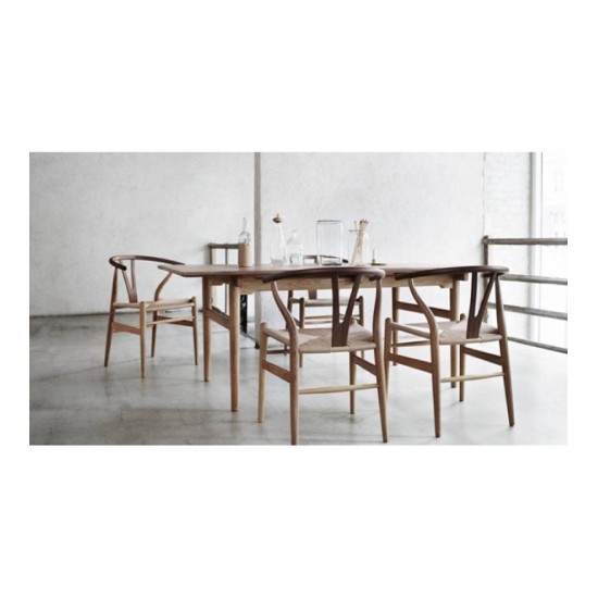 CARL HANSEN TAVOLO DA PRANZO CH327