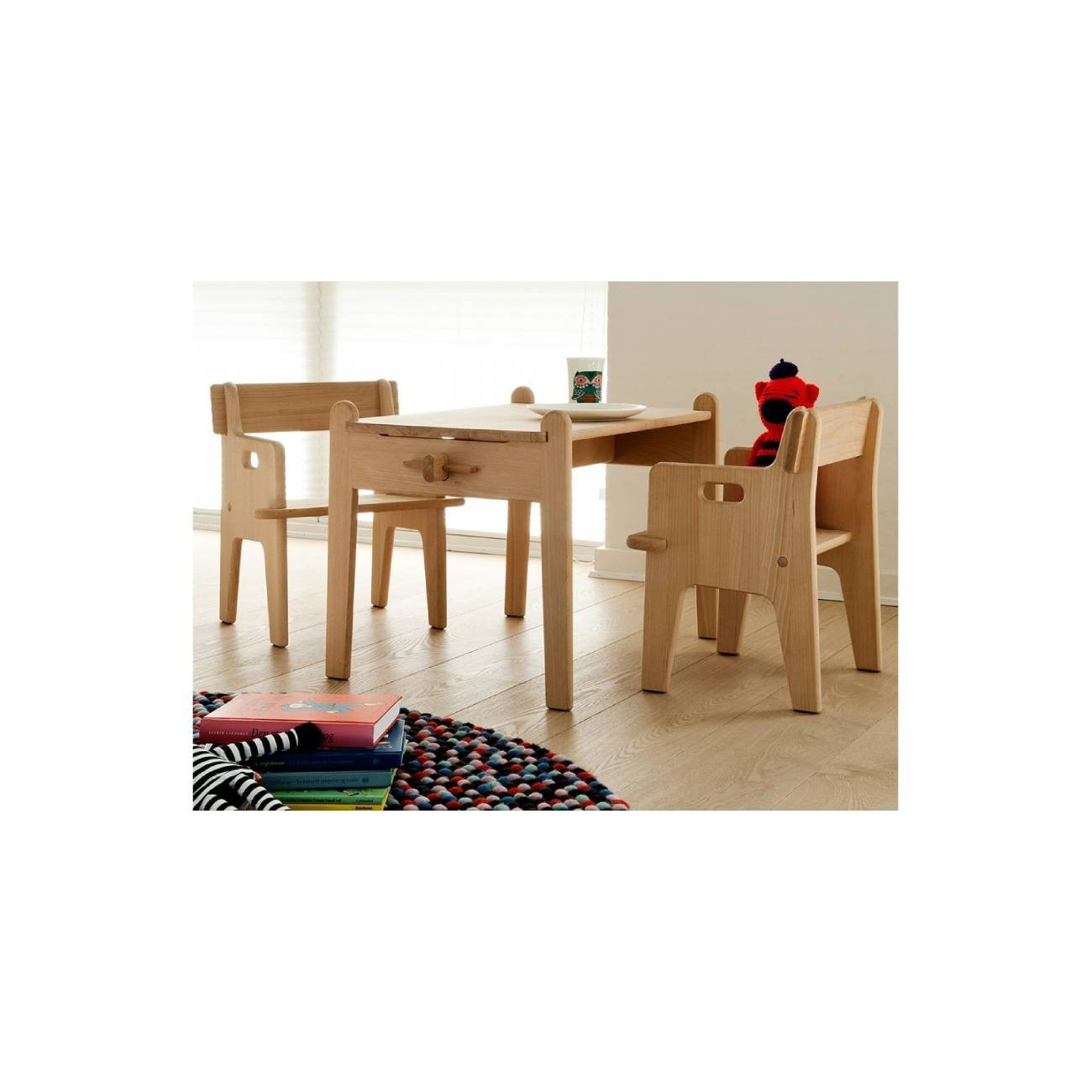 CARL HANSEN TAVOLINO PER BAMBINI CH411