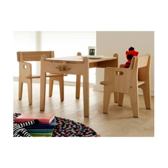 CARL HANSEN TAVOLINO PER BAMBINI CH411