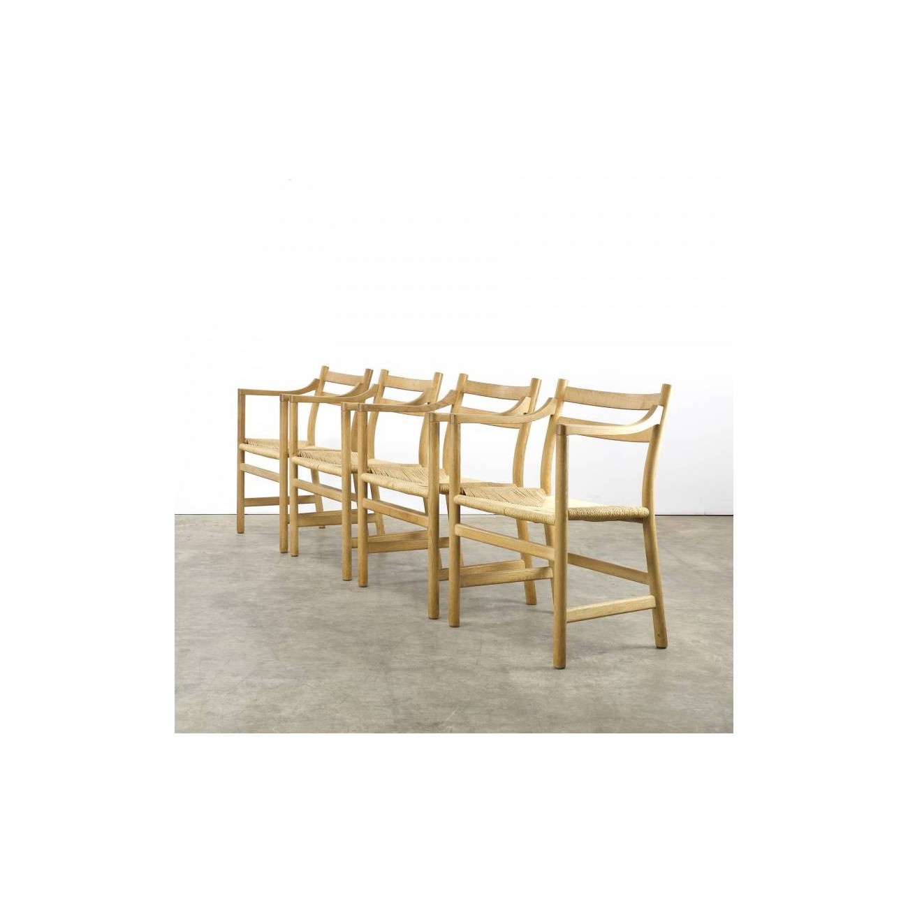 CARL HANSEN SEDIA CH46