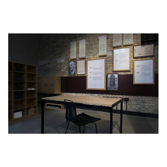 CARL HANSEN SCRIVANIA PK52