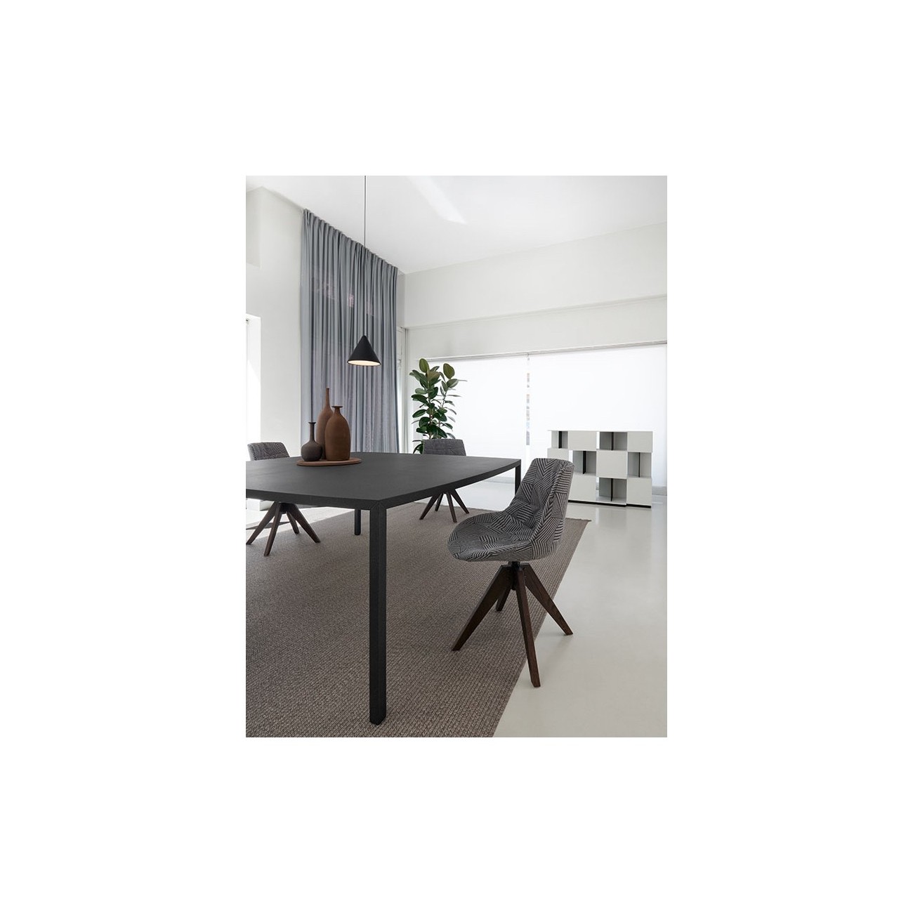 MDF TENSE CURVE TAVOLO