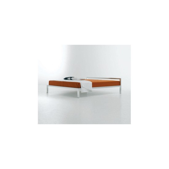 MDF ALUMINIUM LETTO