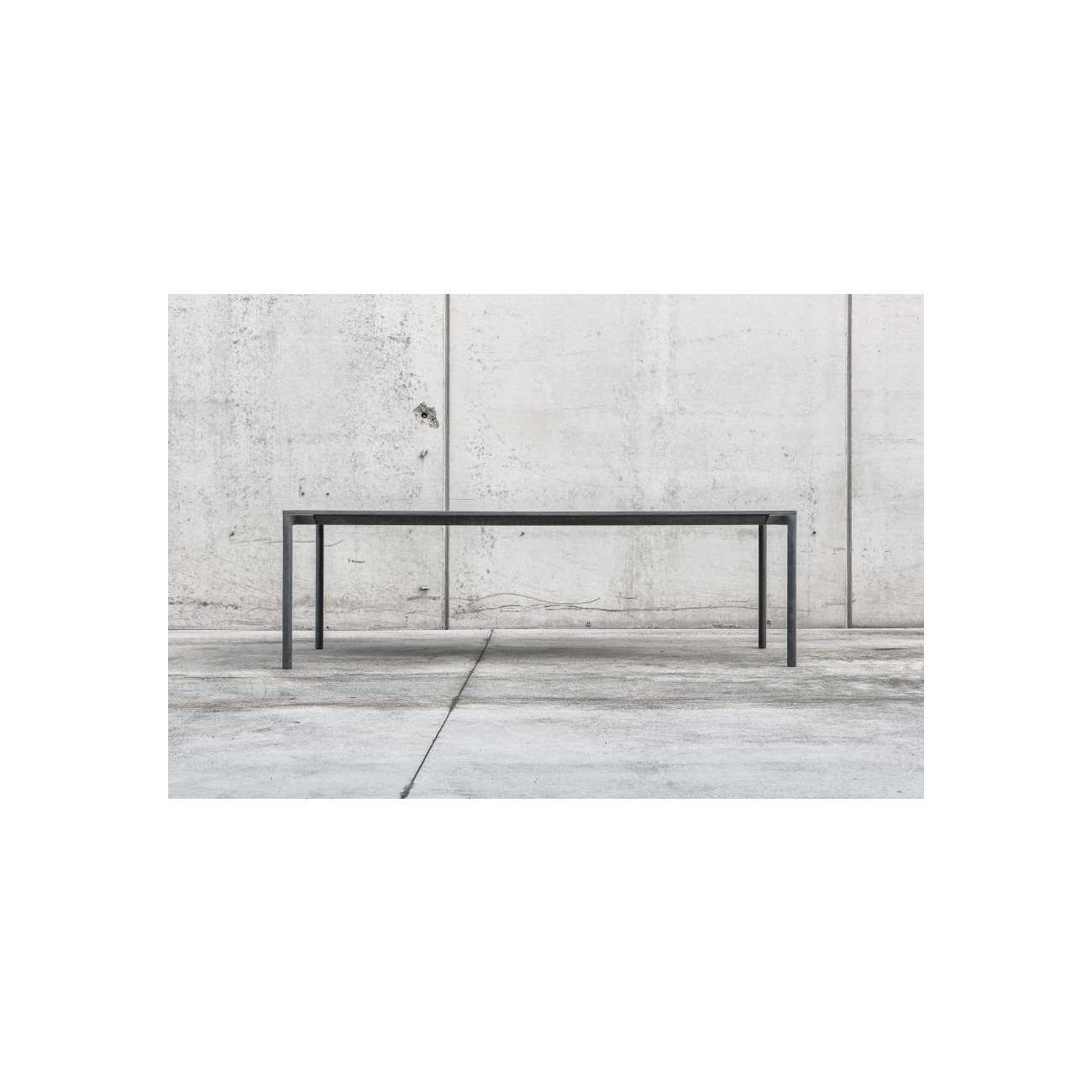 KRISTALIA TAVOLO CEMENTO BOIACCA