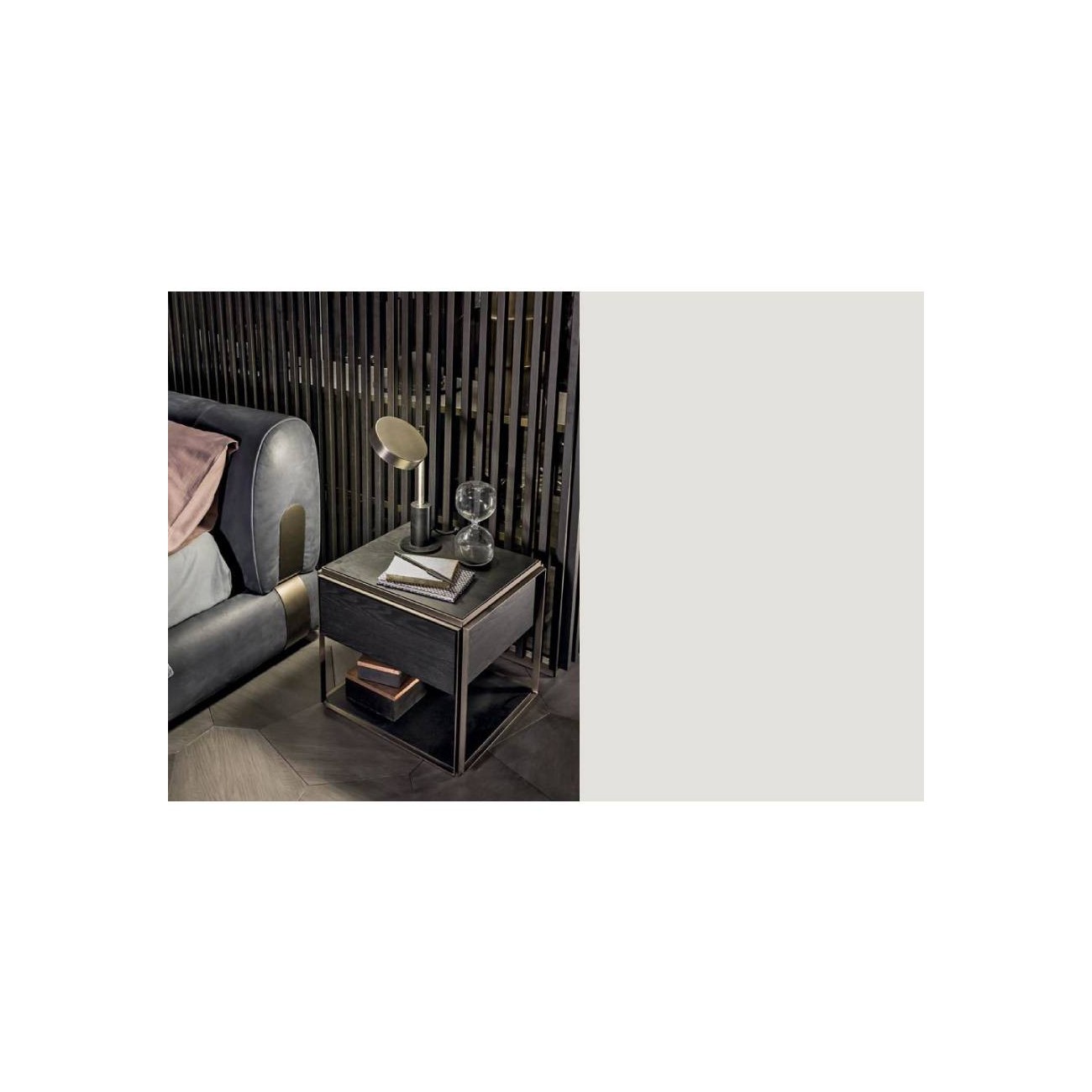 SHAKE COMODINO FRAME