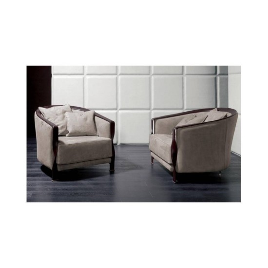 RUGIANO POLTRONA PARIS