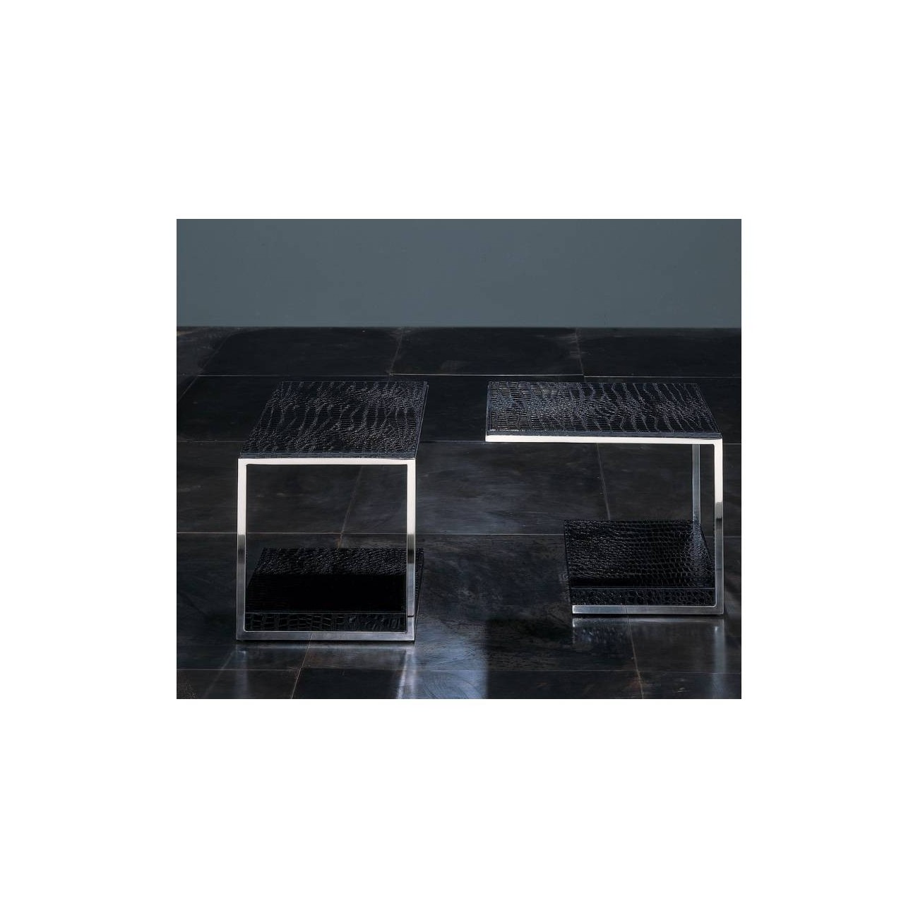 RUGIANO COMODINO TITTI