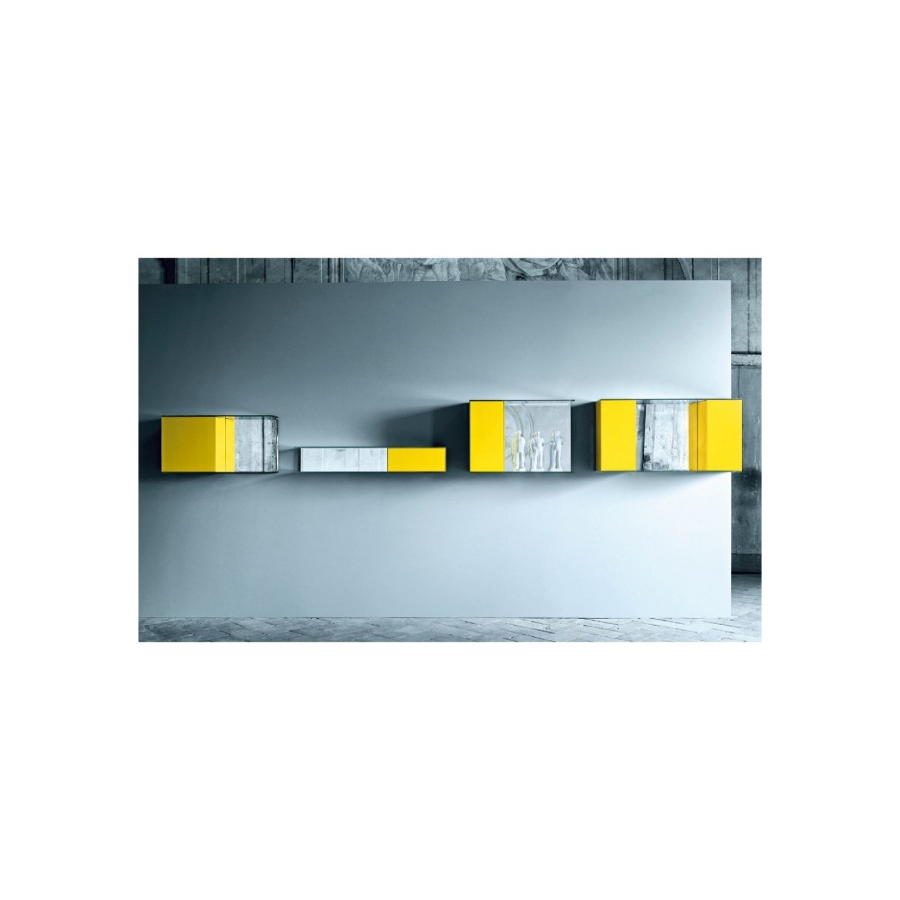 GLAS ITALIA FLOAT WALL