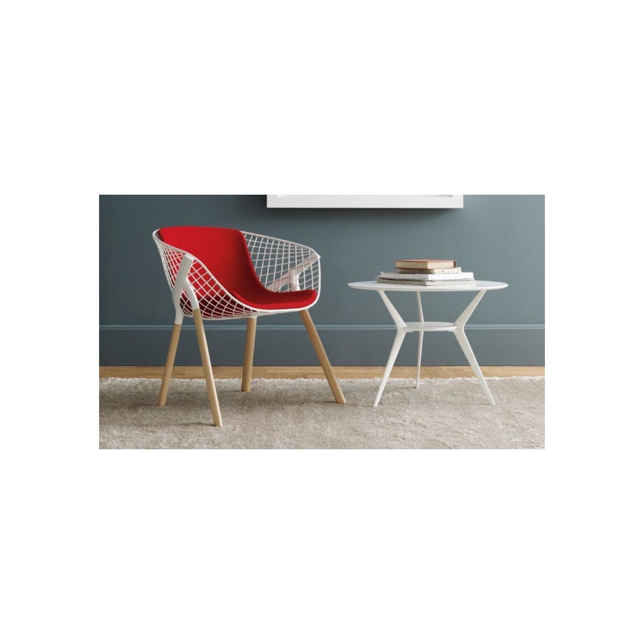 ALIAS KOBI SEDIA VERNICE