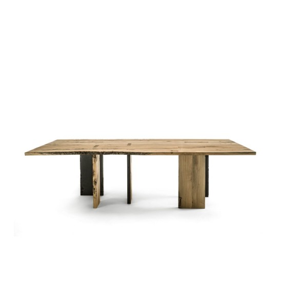 RIVA 1920 FIRE TABLE