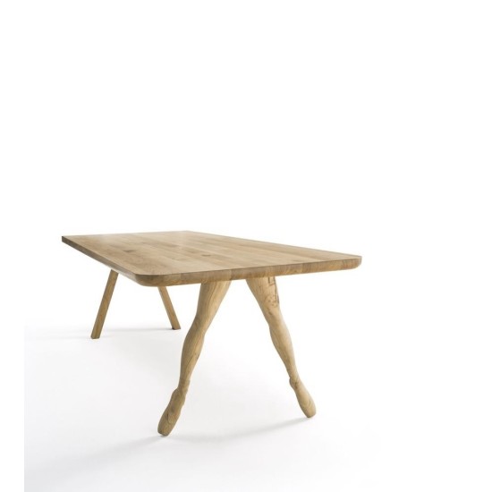 RIVA 1920 IN PUNTA DI PIEDI