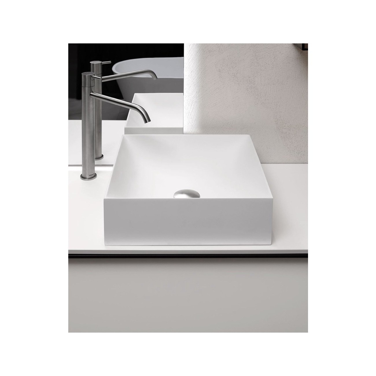 ANTONIO LUPI STRATOS