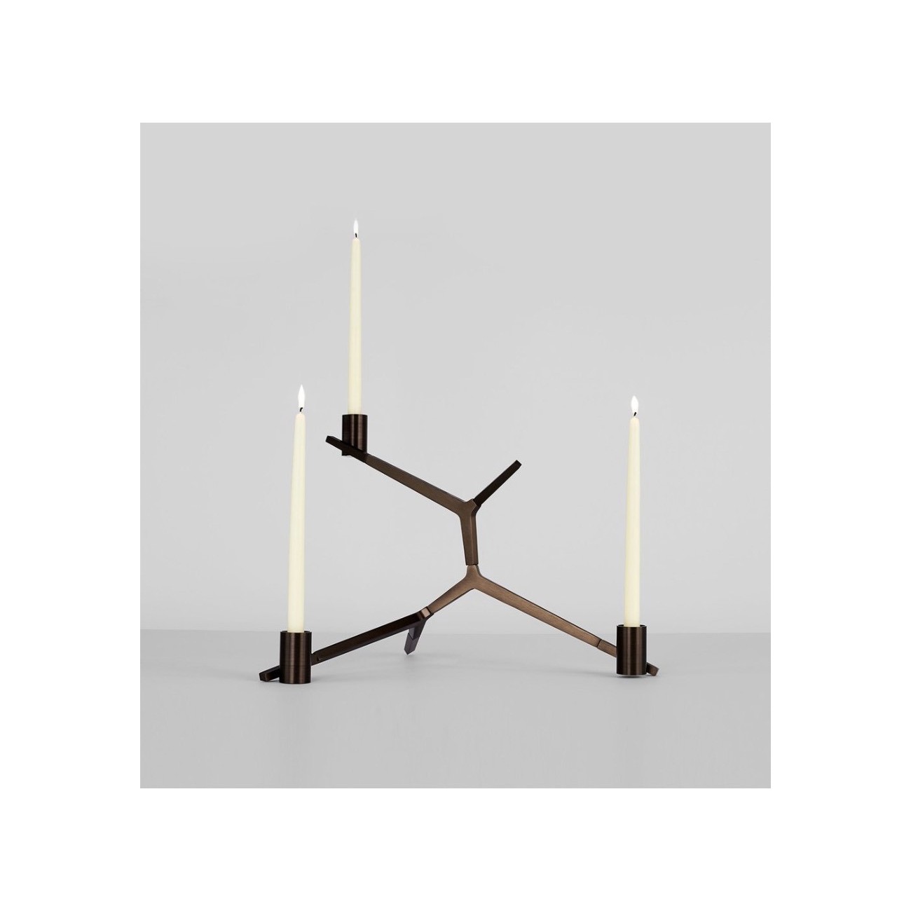 ROLL&HILL AGNES CANDELABRA