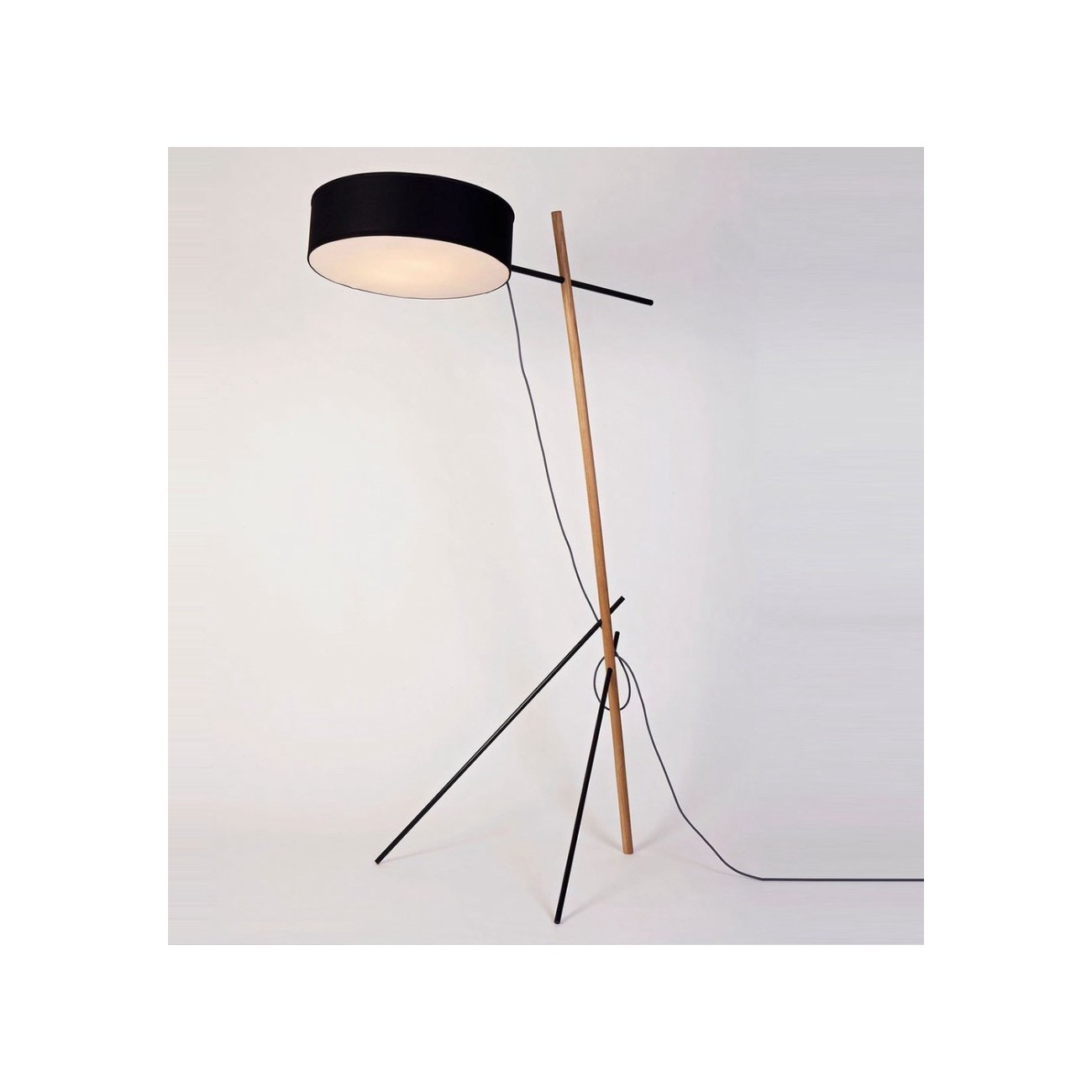 ROLL&HILL EXCEL LAMPADA TERRA