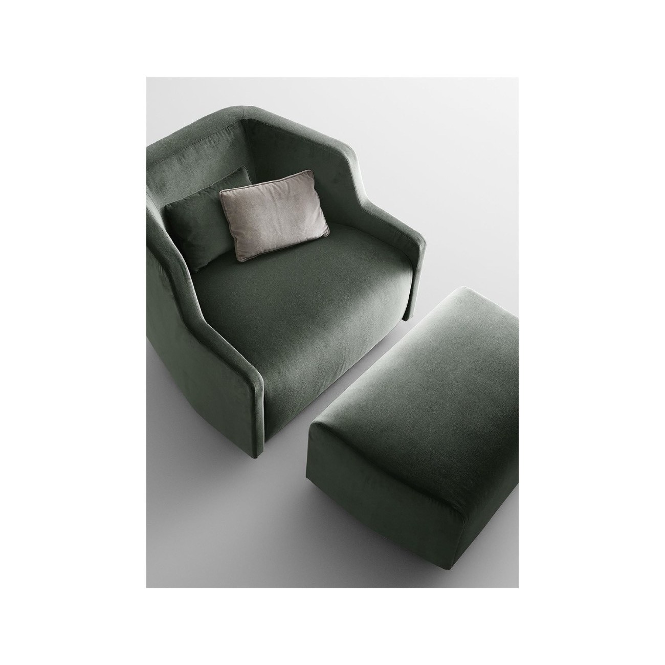 GALLOTTI&RADICE FIRST POLTRONA E POUF