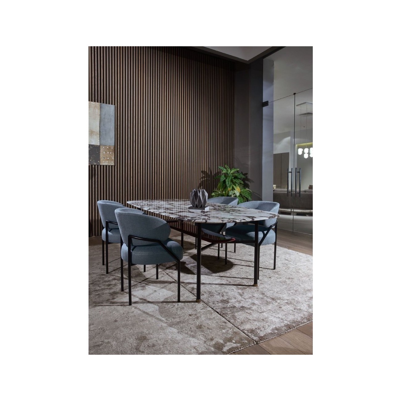 MERIDIANI HUBERT TAVOLO