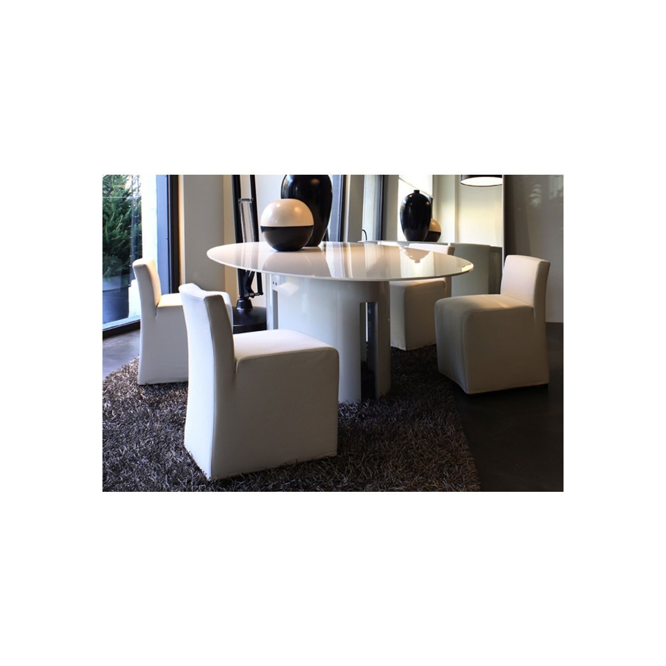 MERIDIANI WESS SEDIA