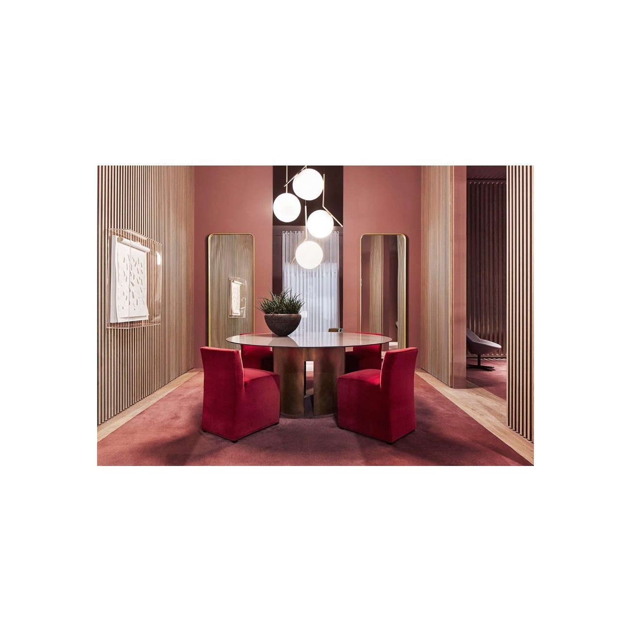 MERIDIANI WESS SEDIA