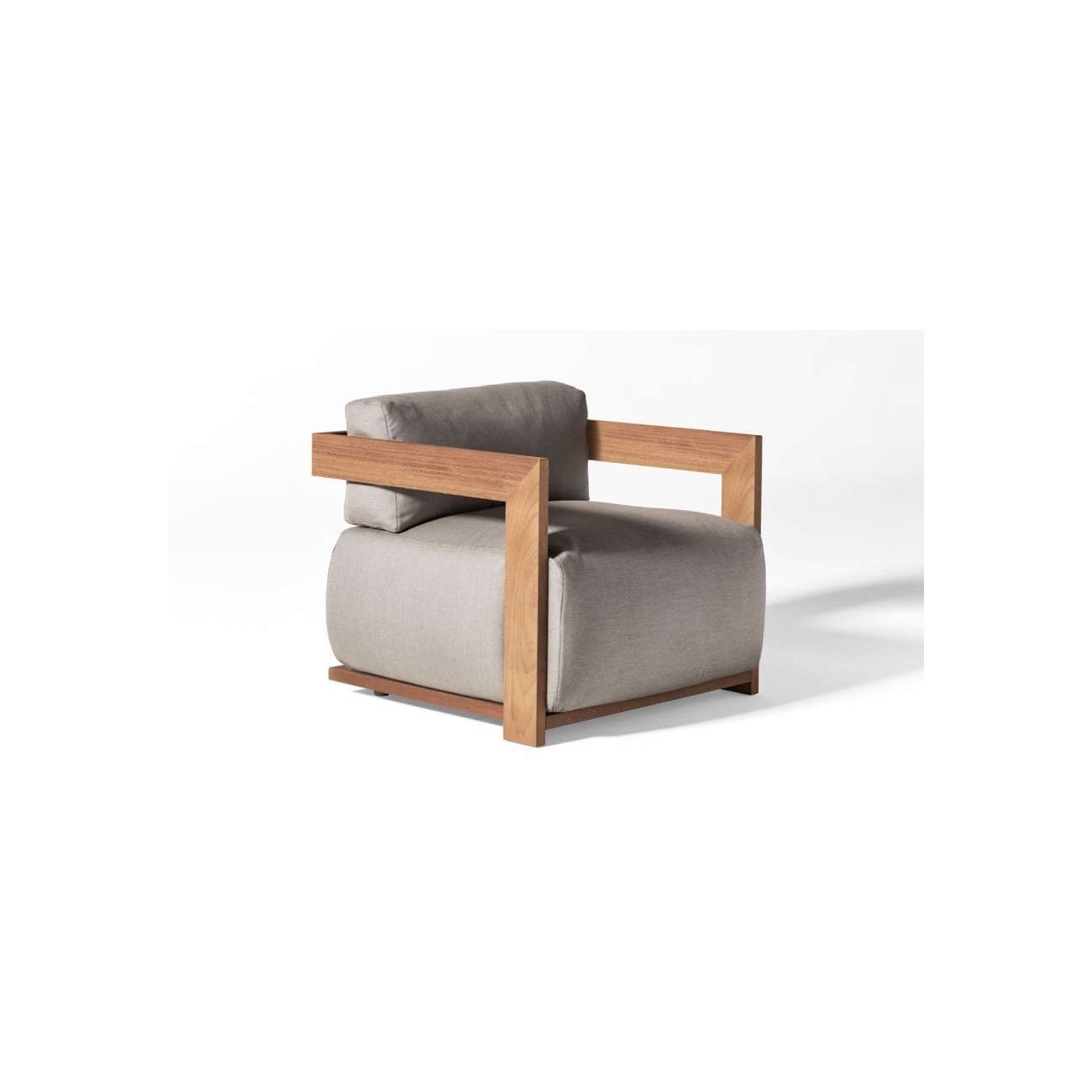 MERIDIANI CLAUD OPER AIR POLTRONA